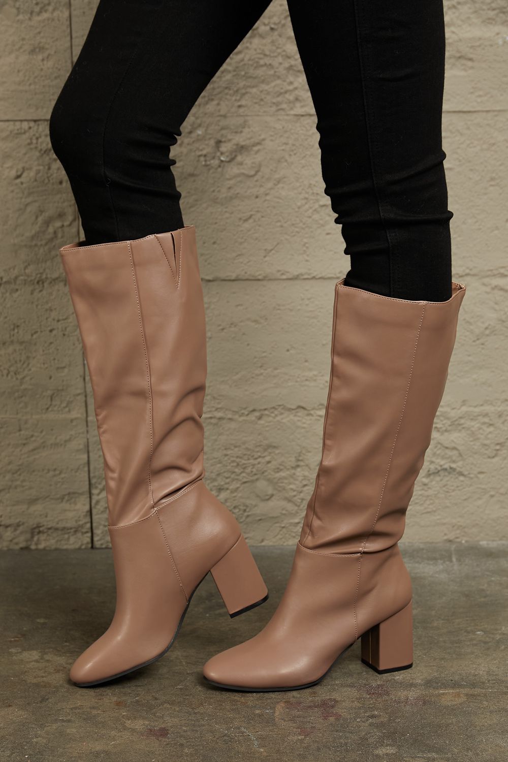 Comfortable Orthopedic Boots for Daily Wear