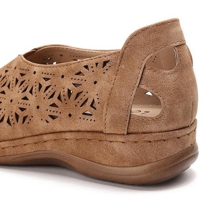 Graceful Orthopedic Sandals for Modern Look