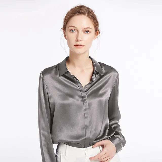 Timeless Vintage Style Blouse