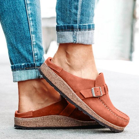Graceful Orthopedic Sandals for Modern Look