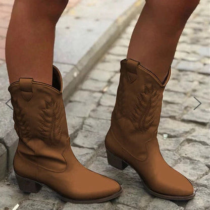 Graceful Orthopedic Boots for Modern Look
