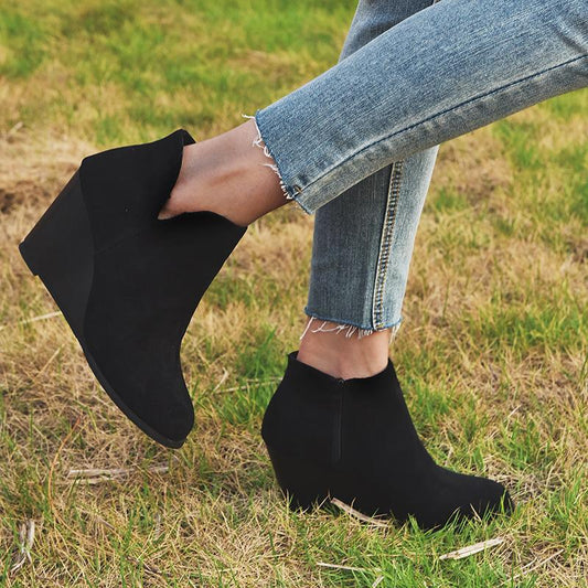 Classic Orthopedic Boots with Timeless Style