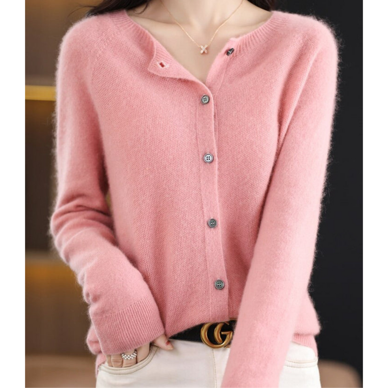 Elegantly Designed Pullover