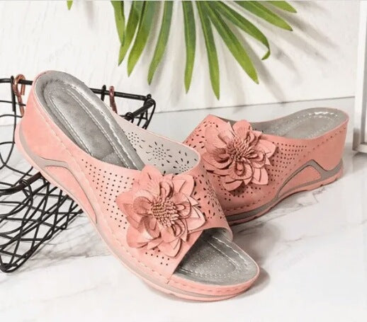 Chic Orthopedic Sandals with Unique Design