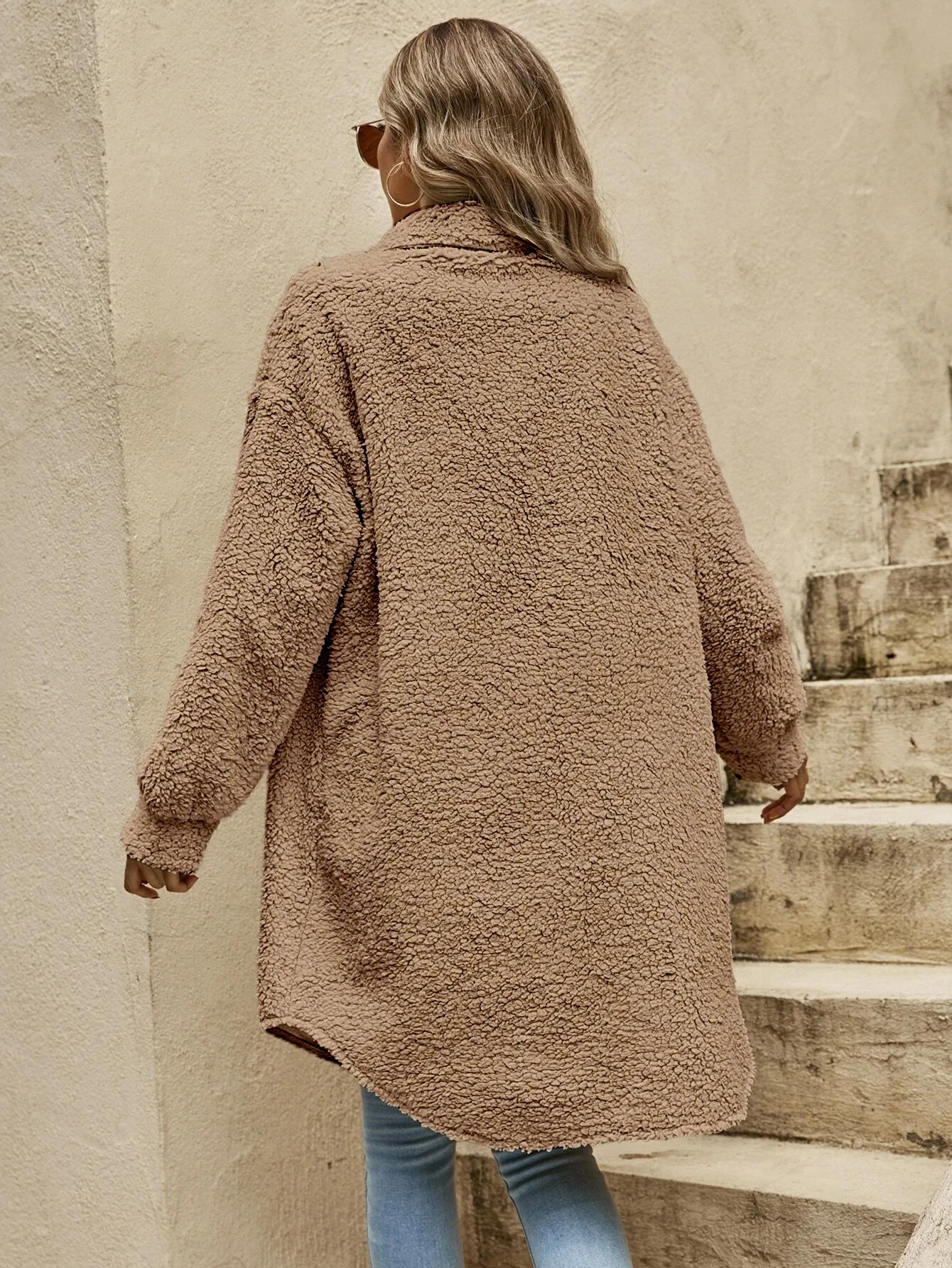 Elegantly Designed Cardigan