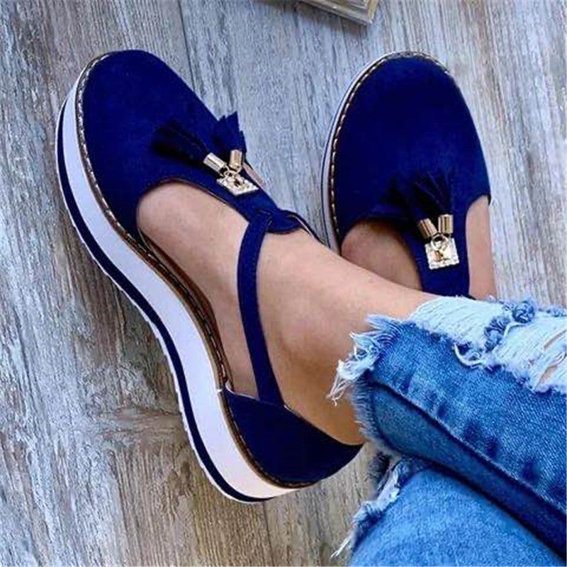 Graceful Orthopedic Sandals for Modern Look