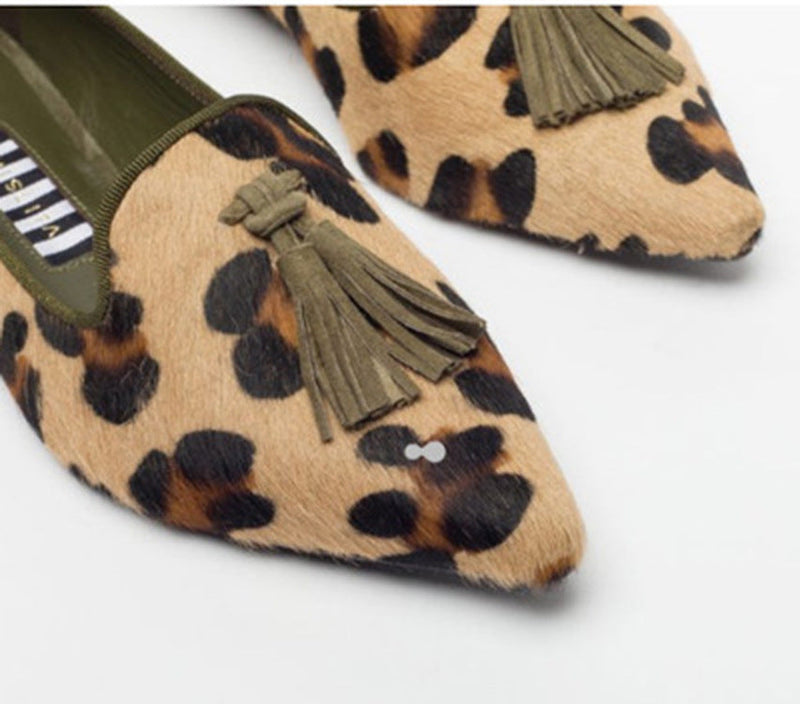 Graceful Orthopedic Sandals for Modern Look