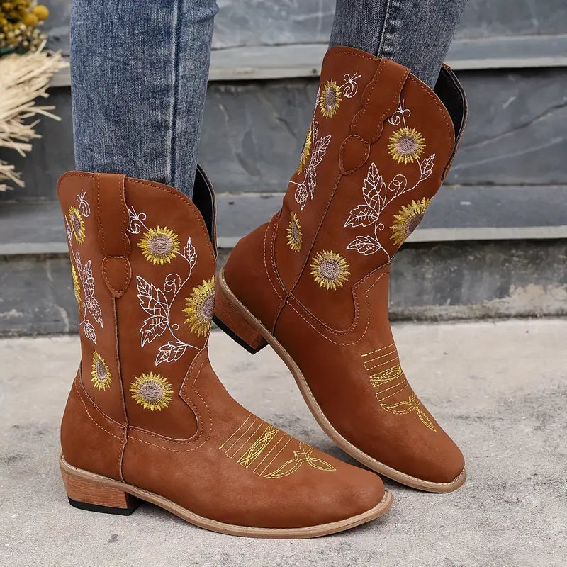 Graceful Orthopedic Boots for Modern Look