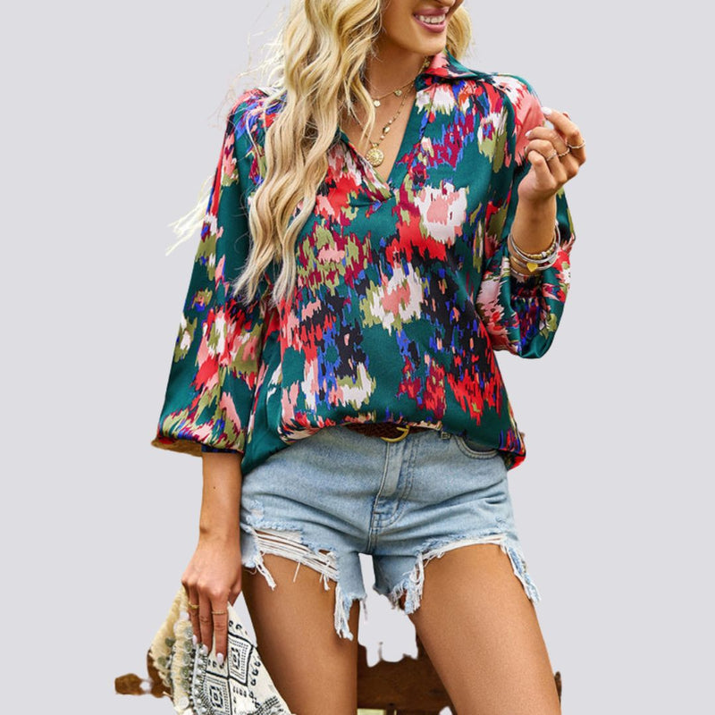Timeless Vintage Style Blouse