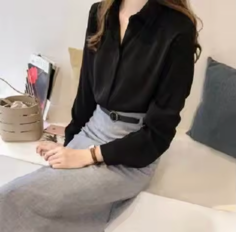 Elegantly Designed Blouse