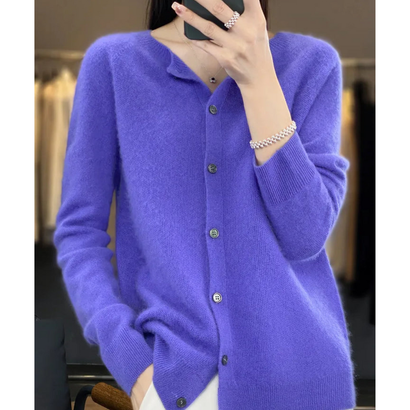 Elegantly Designed Pullover