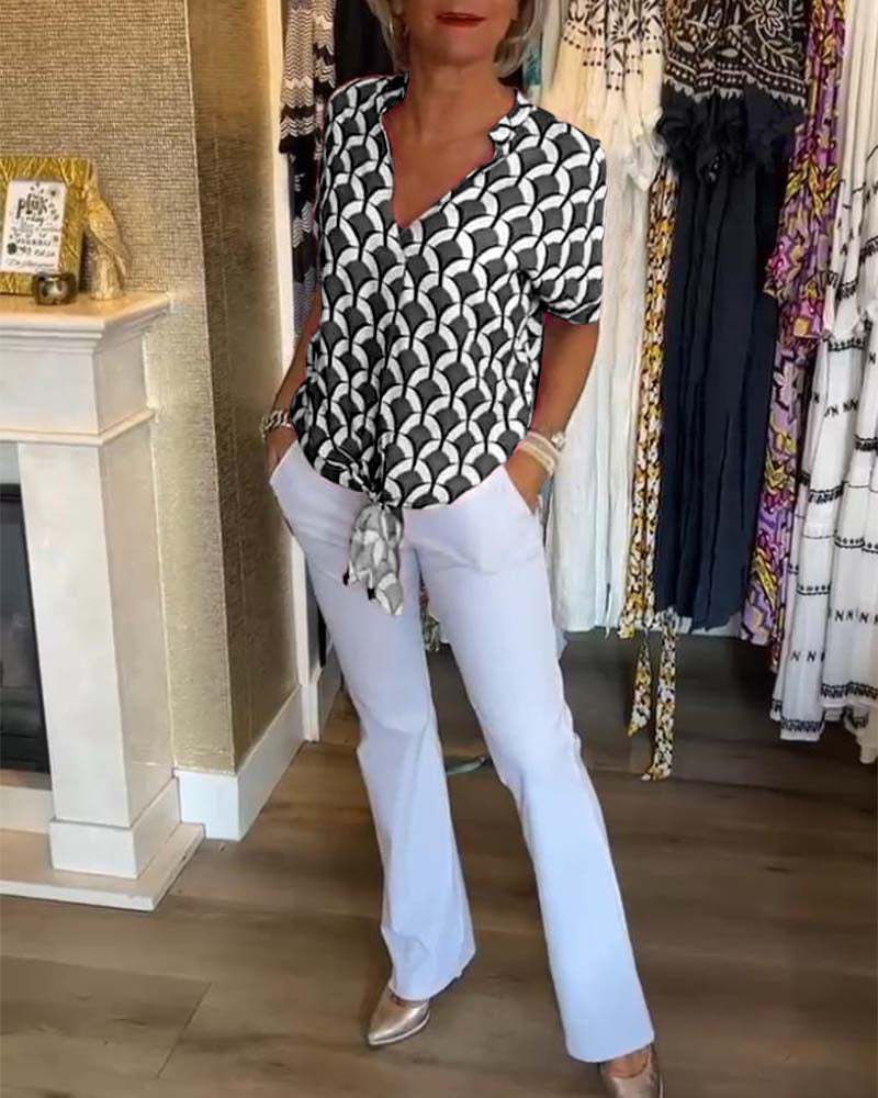 Timeless Vintage Style Blouse