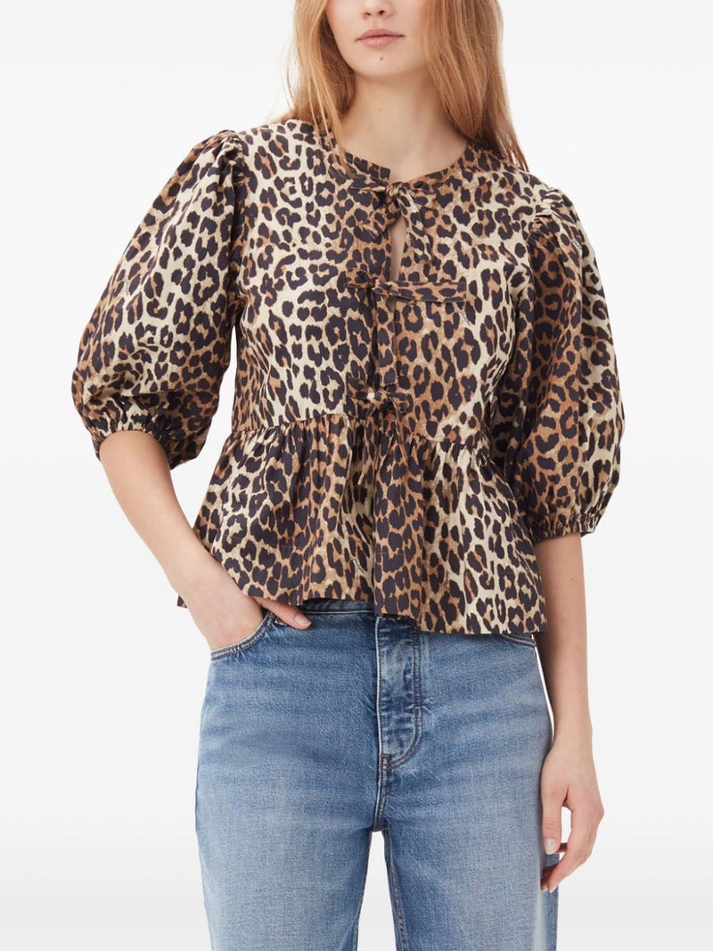 Timeless Vintage Style Blouse