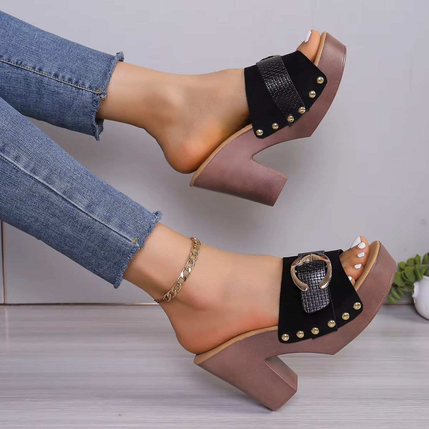 Beautifully Crafted Orthopedic Sandals