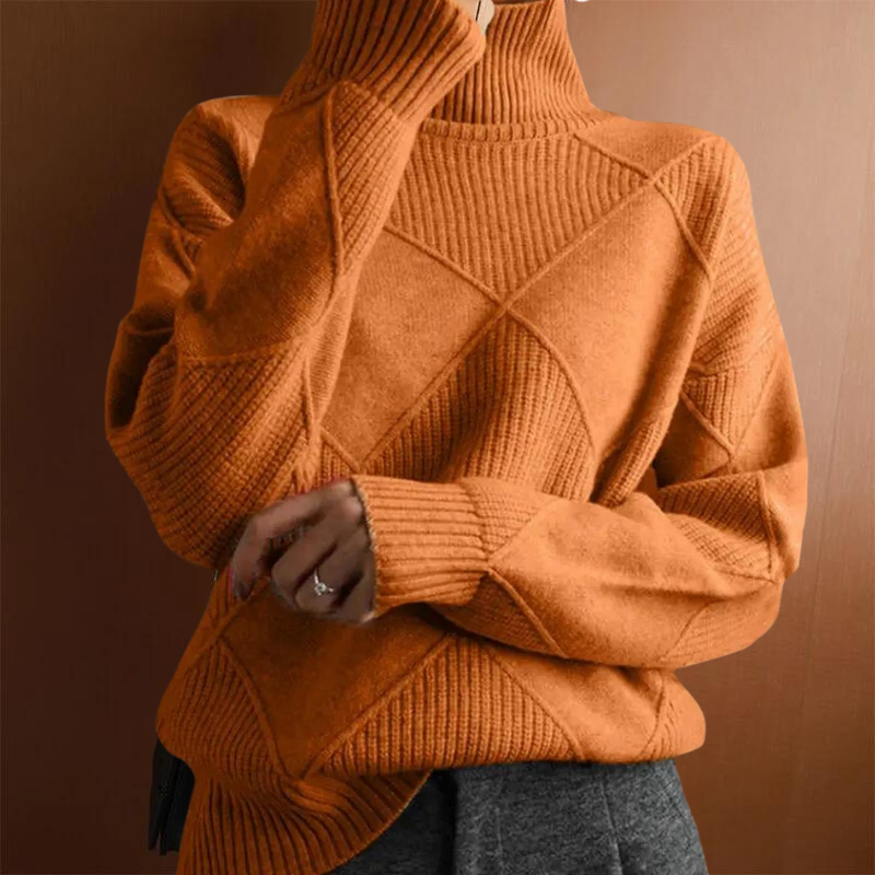 Elegantly Designed Pullover