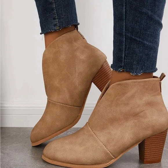 Comfortable Orthopedic Boots for Daily Wear