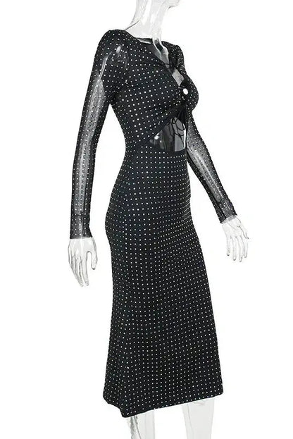 Gracefully Styled Dress for Any Occasion