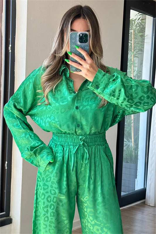 Classic Vintage Shirt