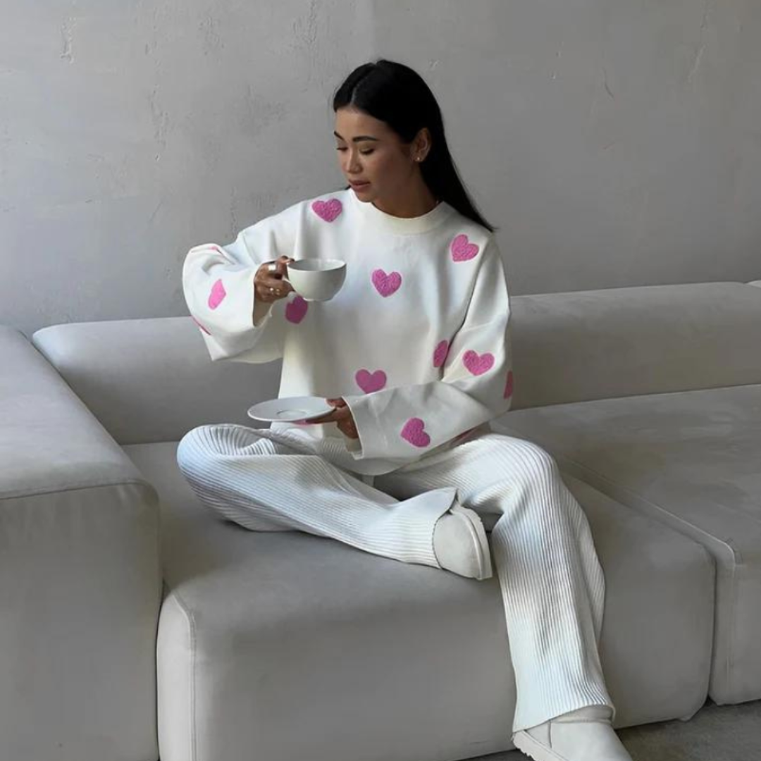 White and pink hearts