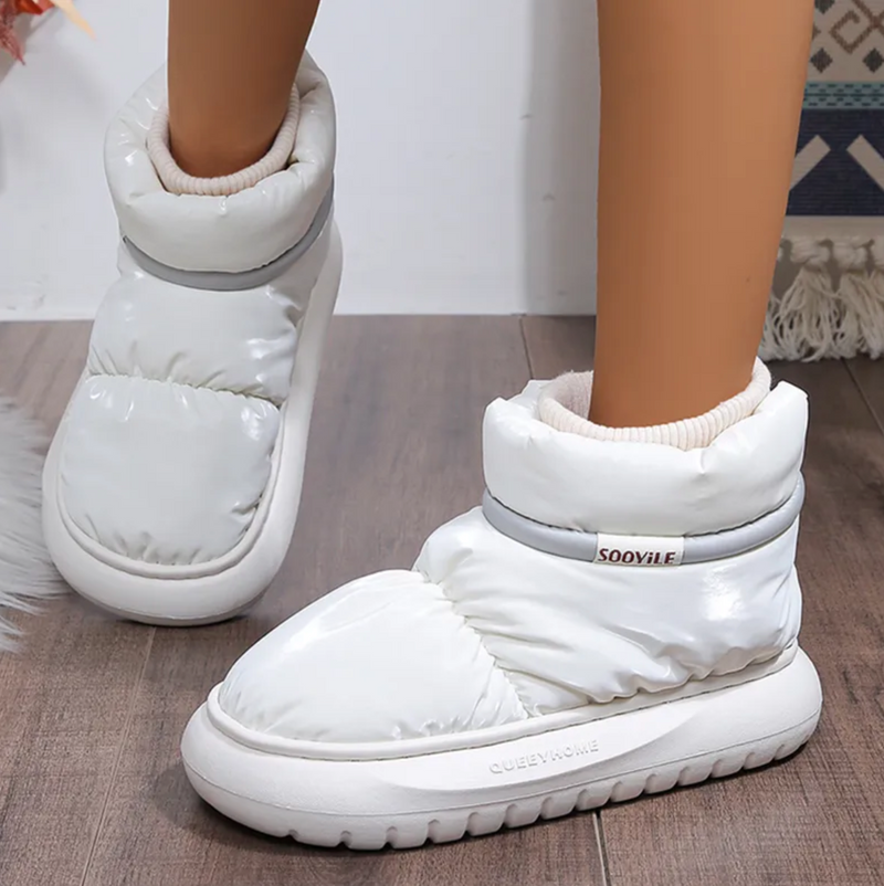 Graceful Orthopedic Boots for Modern Look