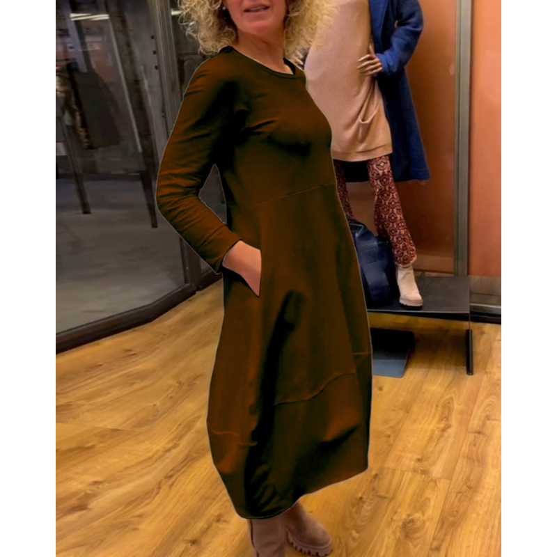 Timeless Vintage Style Dress
