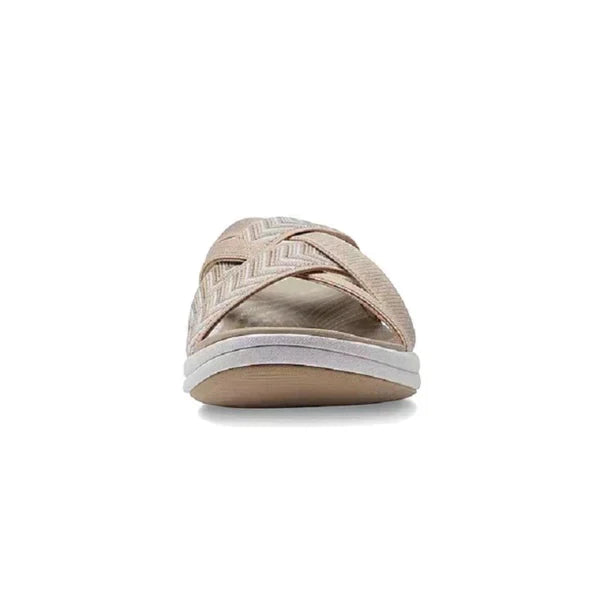 Graceful Orthopedic Sandals for Modern Look