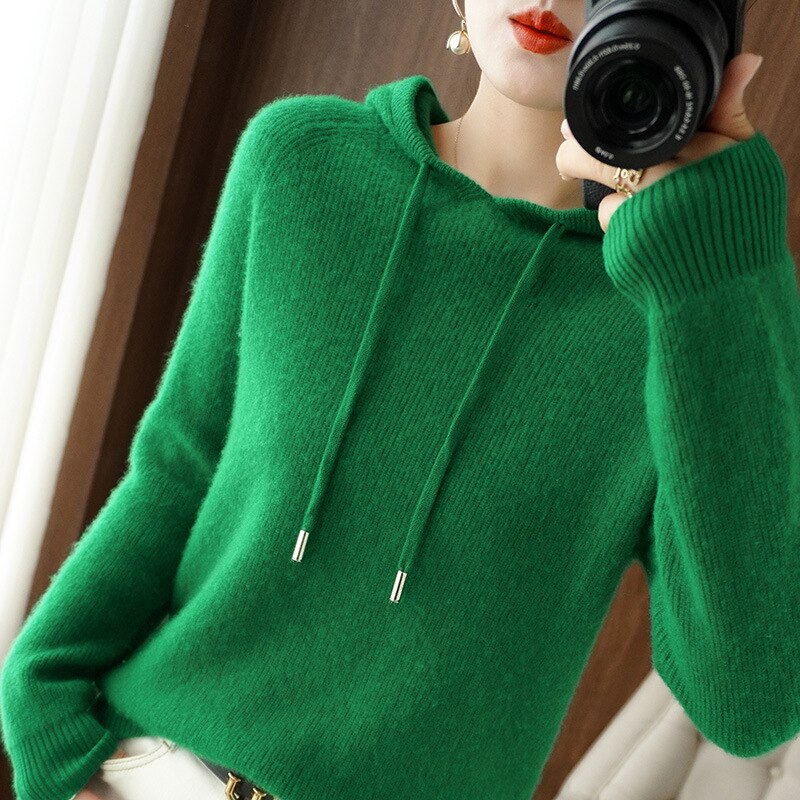 Elegantly Designed Pullover