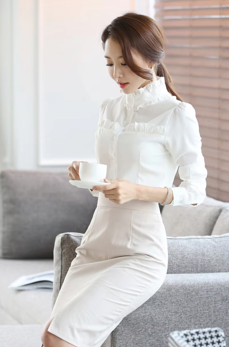 Gracefully Designed Blouse