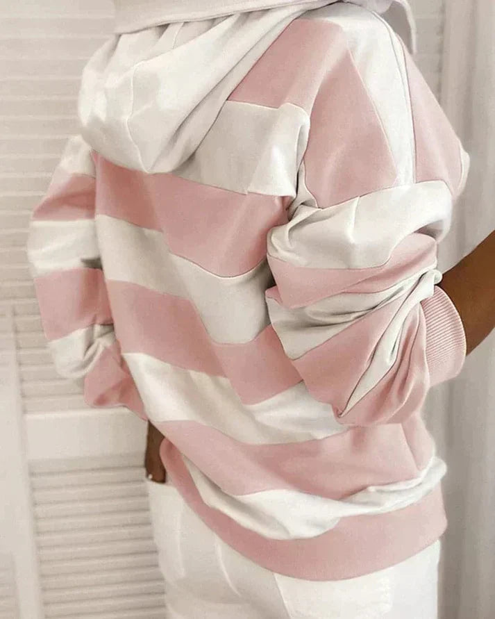 Elegantly Designed Pullover