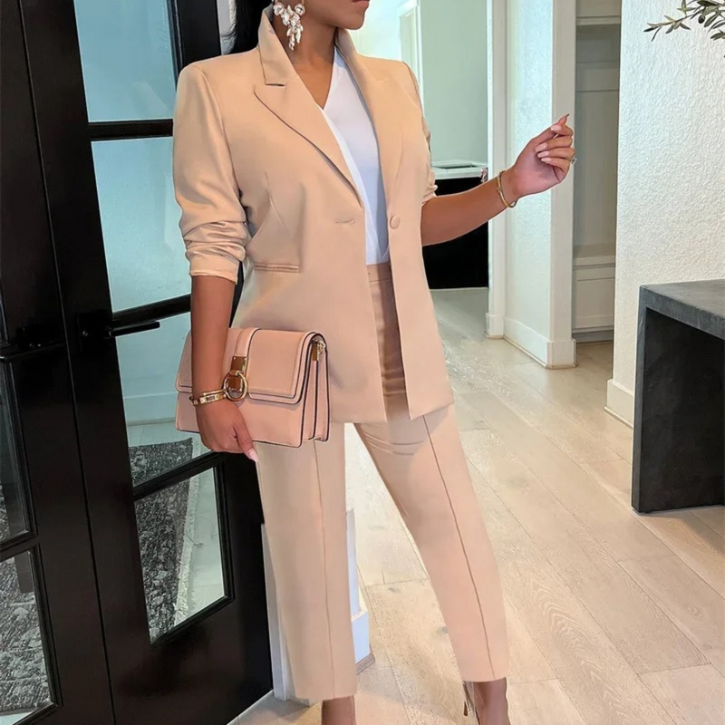 Timeless Vintage Style Garment