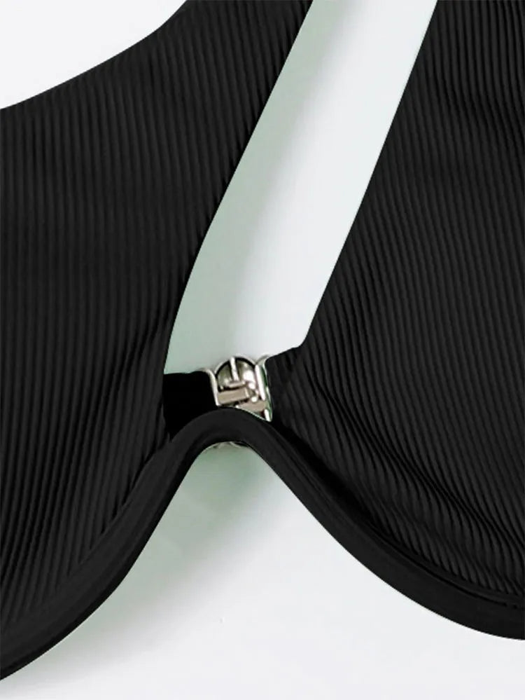 Elegantly Designed Garment