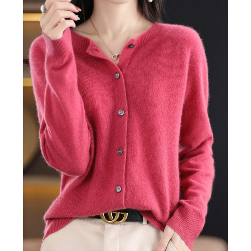 Elegantly Designed Pullover