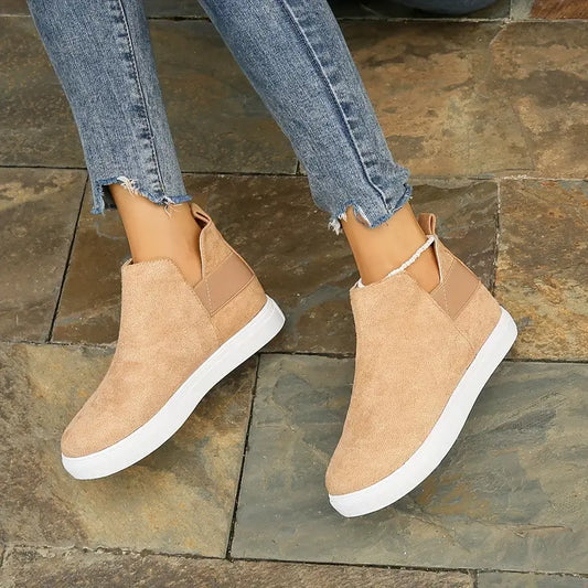 Graceful Orthopedic Boots for Modern Look