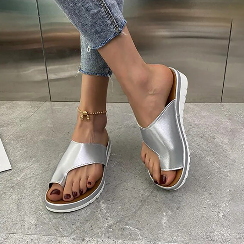 Graceful Orthopedic Sandals for Modern Look