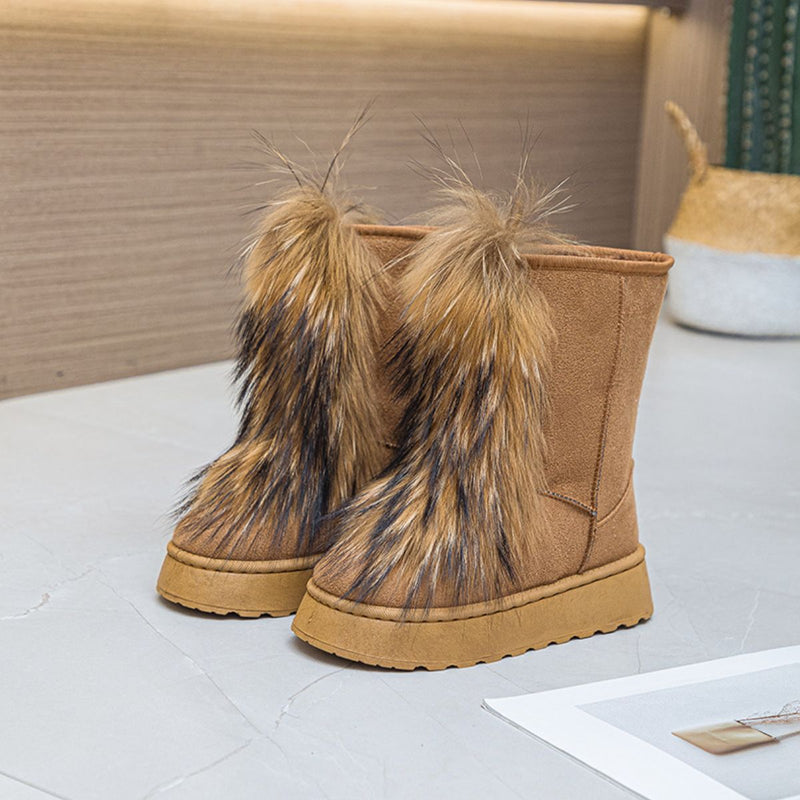 Graceful Orthopedic Boots for Modern Look