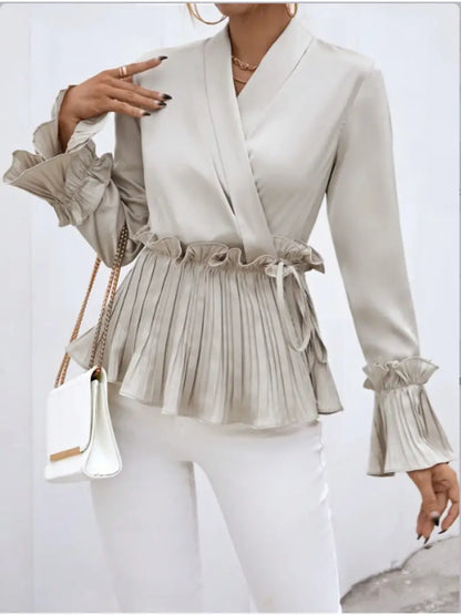 Timeless Vintage Style Blouse