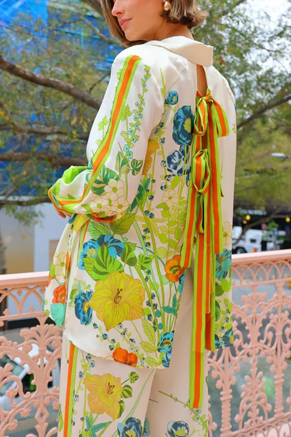 Timeless Vintage Style Blouse