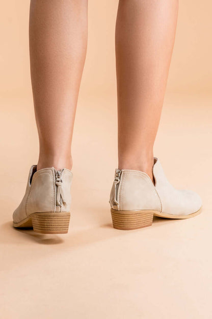 Vintage Inspired Orthopedic Shoes