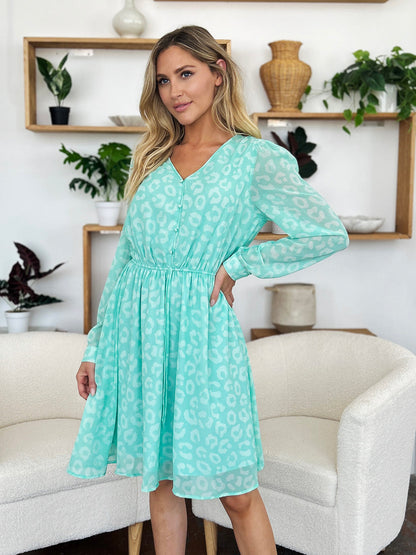 Timeless Vintage Style Dress