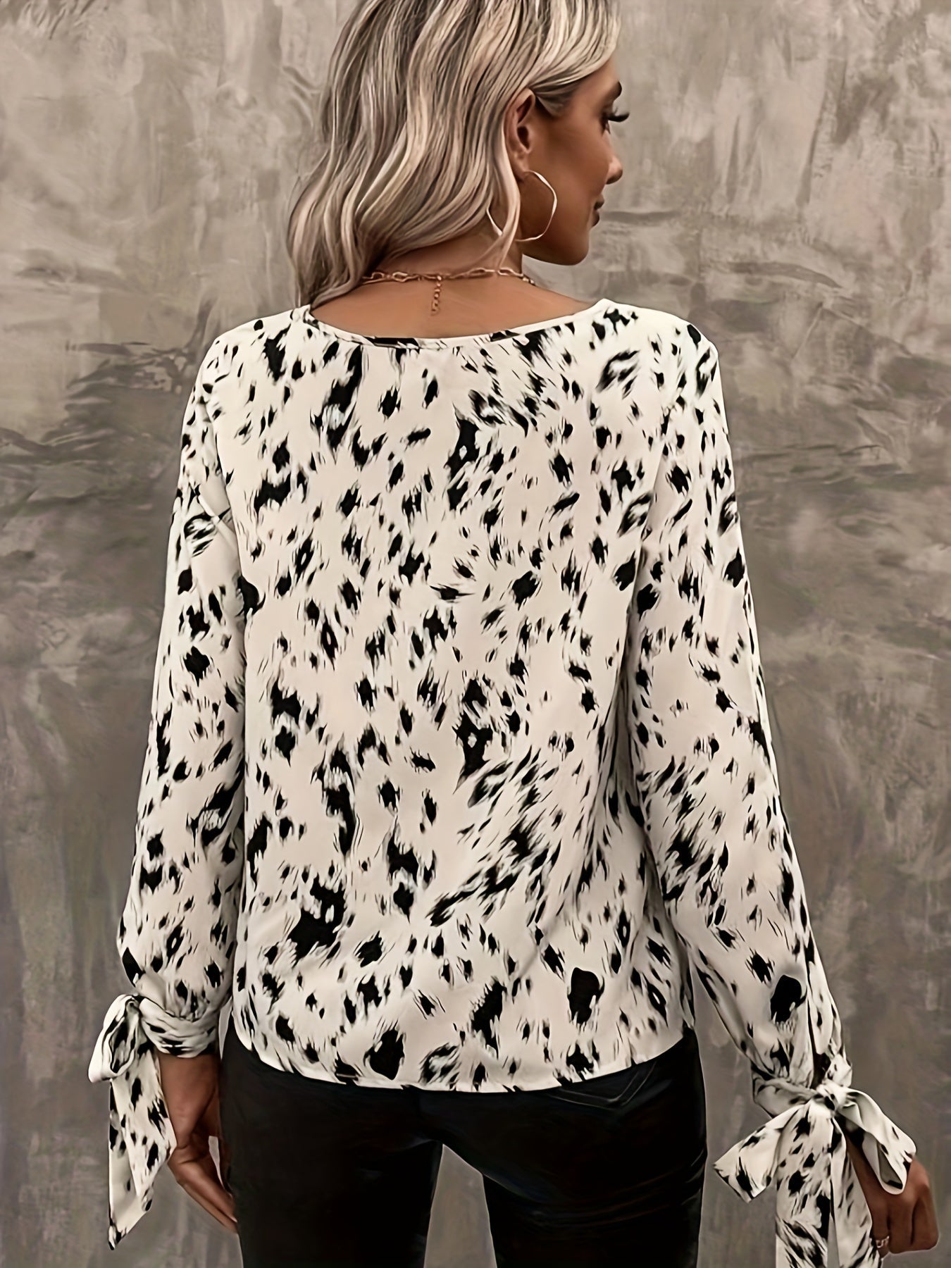 Timeless Vintage Style Blouse