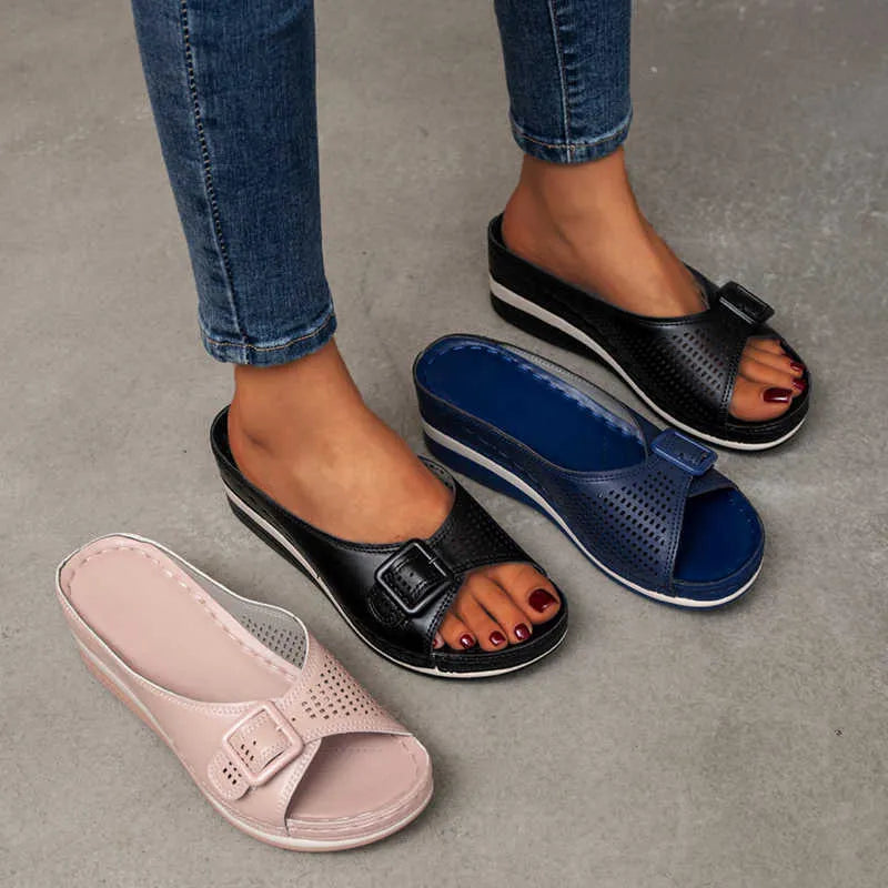 Chic Orthopedic Sandals with Unique Design