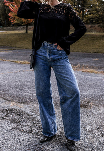 Timeless Vintage Style Blouse