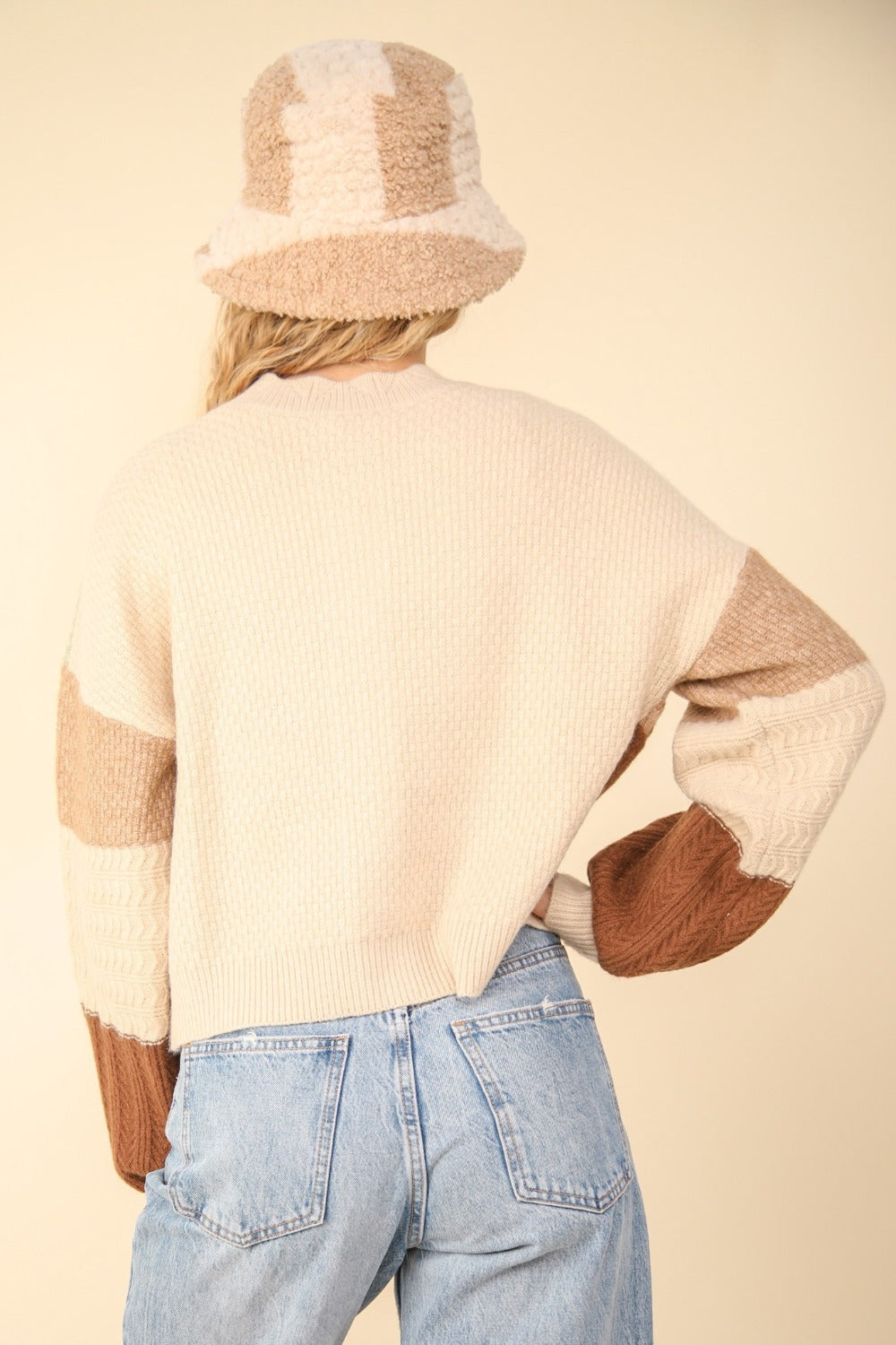 Elegantly Designed Cardigan