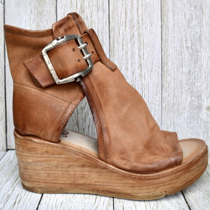 Chic Orthopedic Sandals with Unique Design