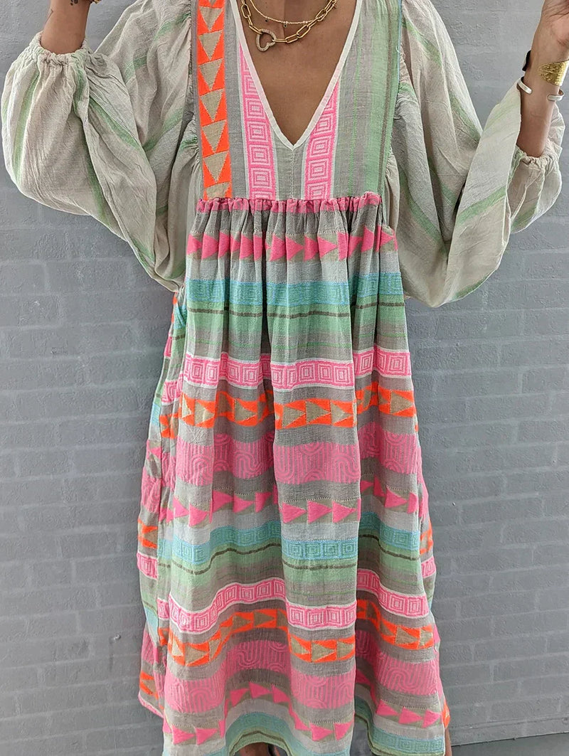 Timeless Vintage Style Dress
