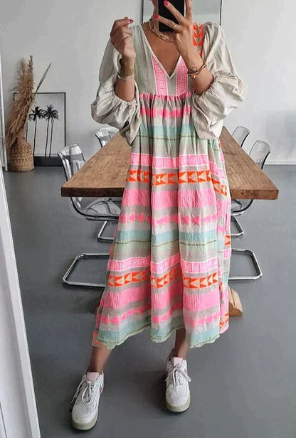 Timeless Vintage Style Dress