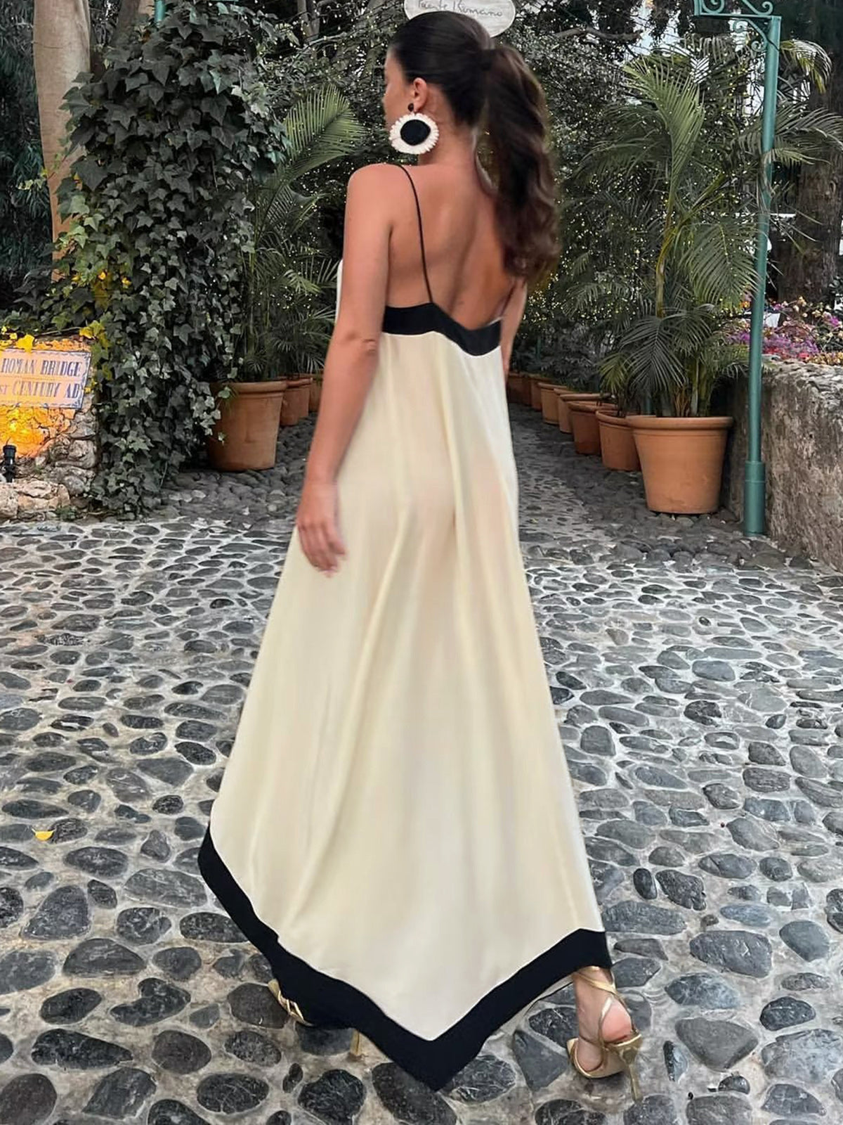 Timeless Vintage Style Dress