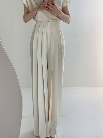 Timeless Vintage Style Garment