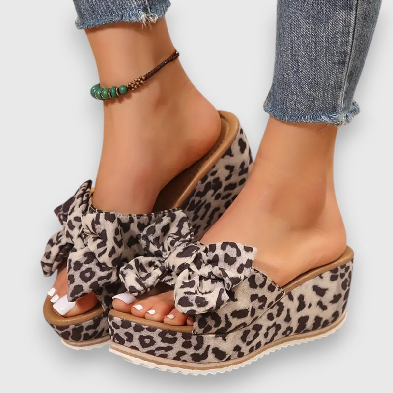 Graceful Orthopedic Sandals for Modern Look