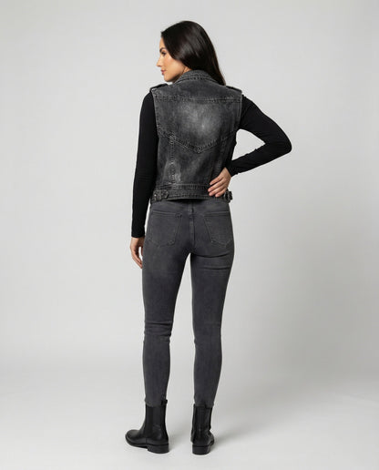 Elegantly Designed Garment